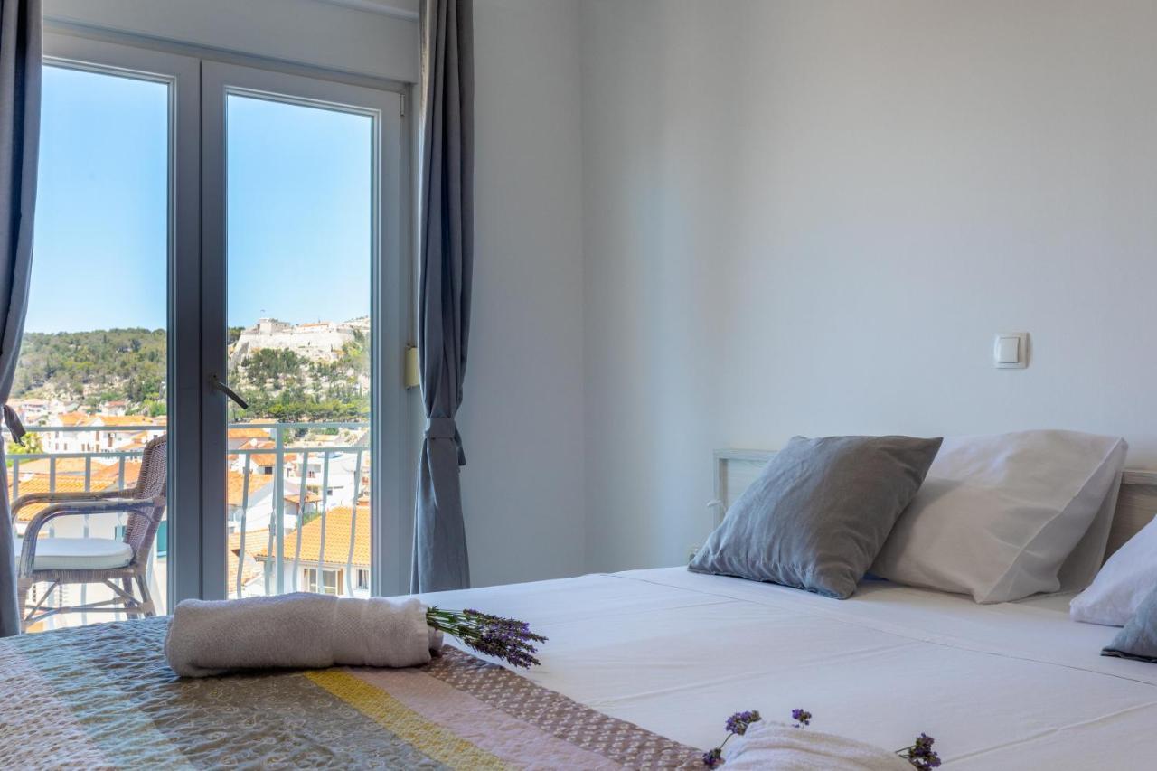 Apartments Luksa - Zf Hvar Hvar Town Exterior photo